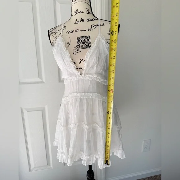 Polly Drawing Swing Dress White Ruffles Plunge Babydoll Sz 6 Flowy Fairy Core - Picture 6 of 16